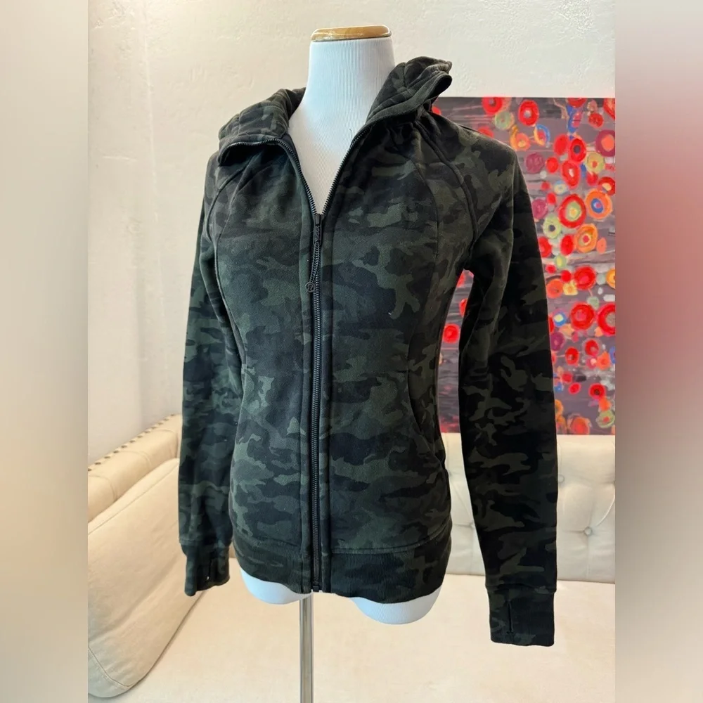 Lululemon Scuba Full-Zip Hoodie Green Camo 4